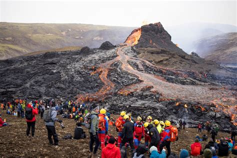 volcanic eruption photos